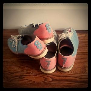 Vintage bowling shoes
